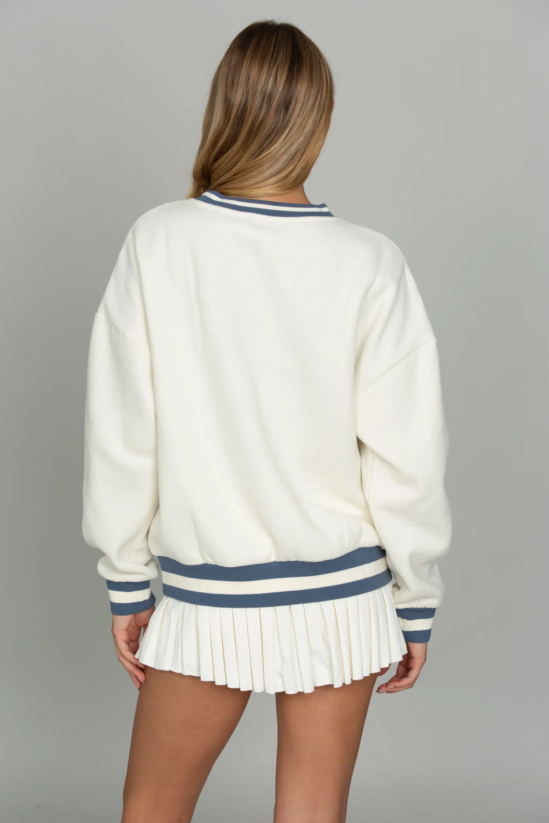 Country Club Sweatshirt - Image 5